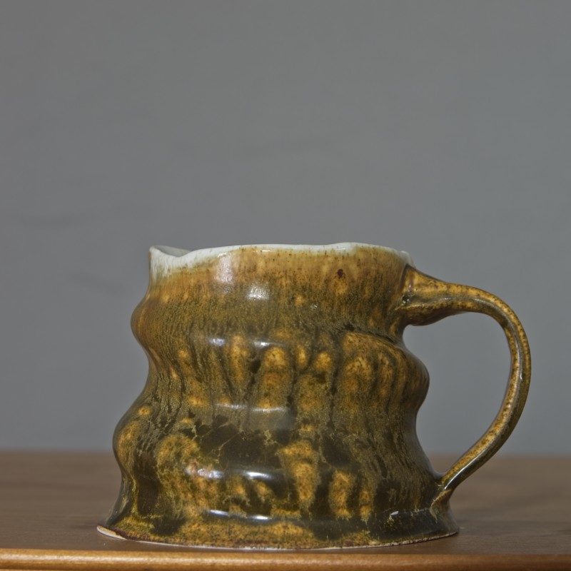 Synthetic ash glaze