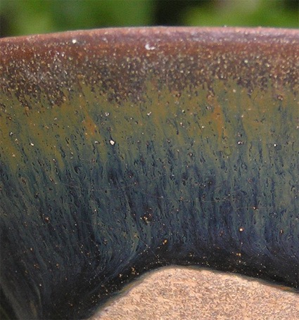 Hare's fur Jian-ware glaze, vertical iron streaks